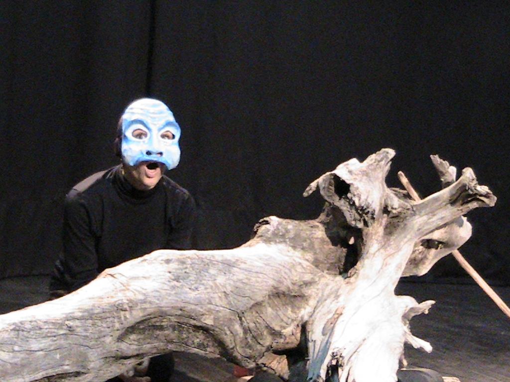 masque la peur en situation pièce de théâtre 